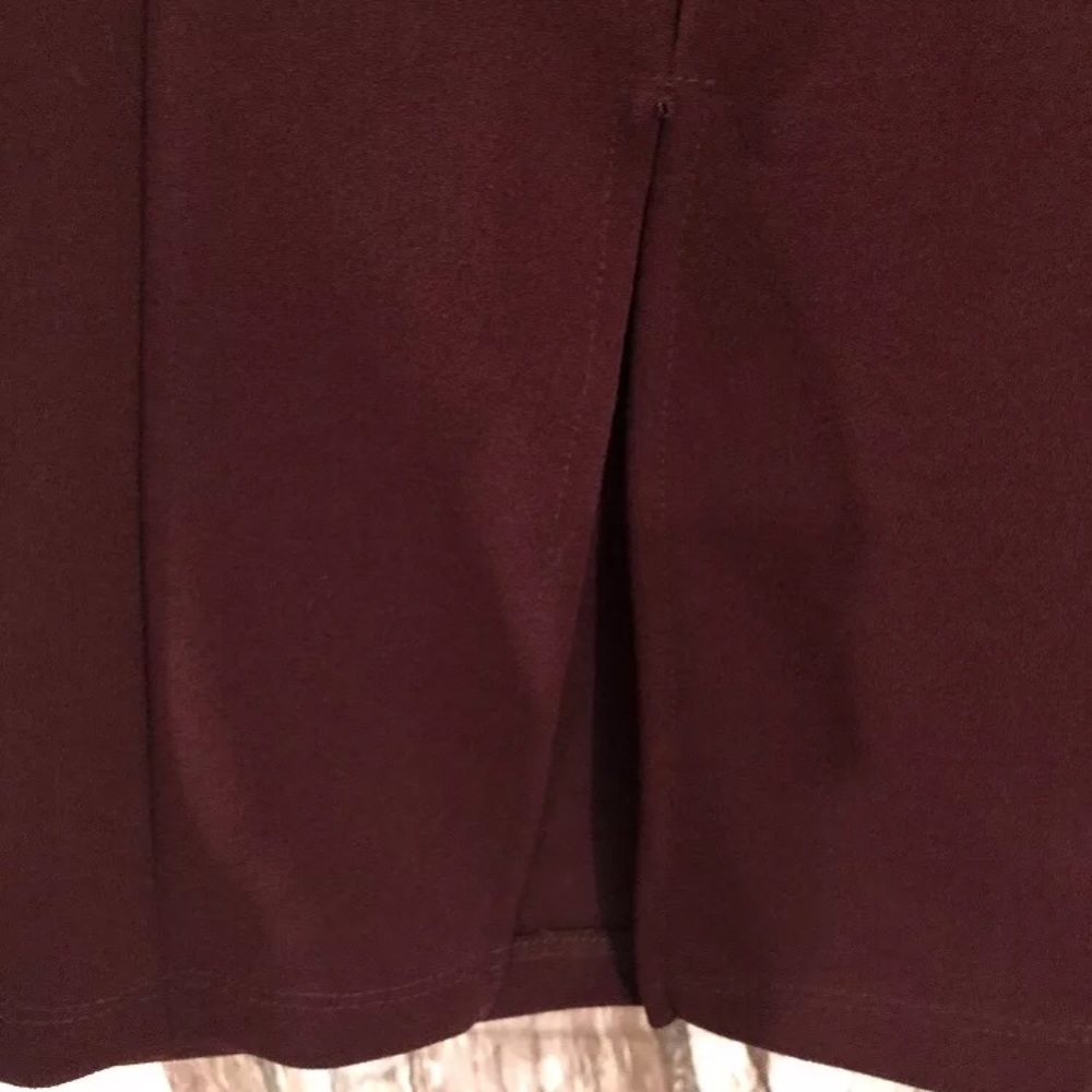 Wine colored halter dress size S - Picture 3 of 7